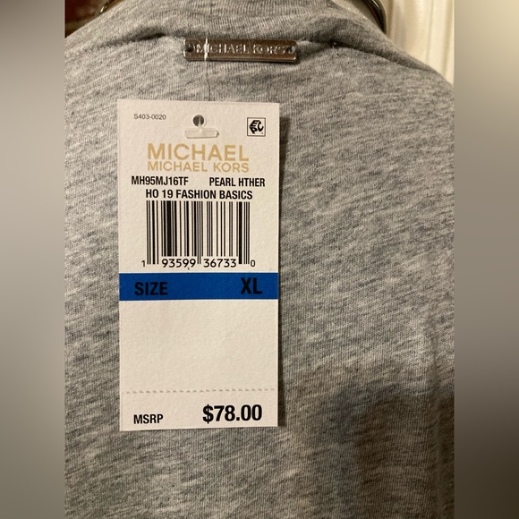 Michael KORS 2 pc pant outfit - Picture 9 of 11